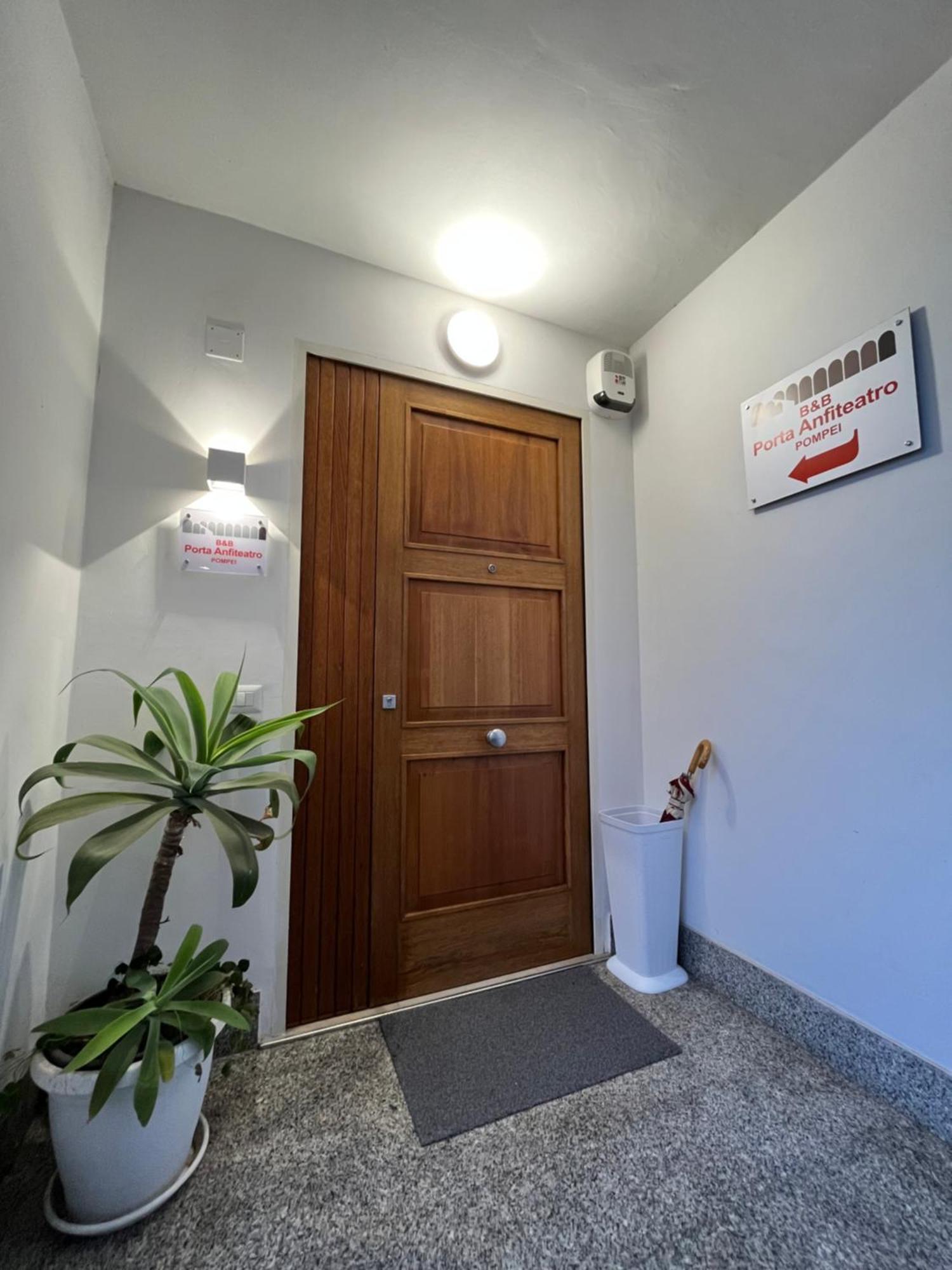 Porta Anfiteatro Pompei Hotel Exterior photo